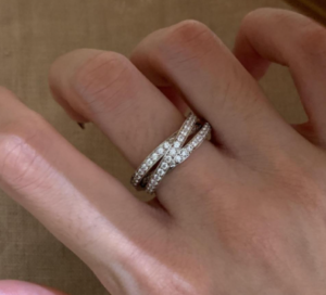 Intertwined Rings: A Timeless Design Reimagined